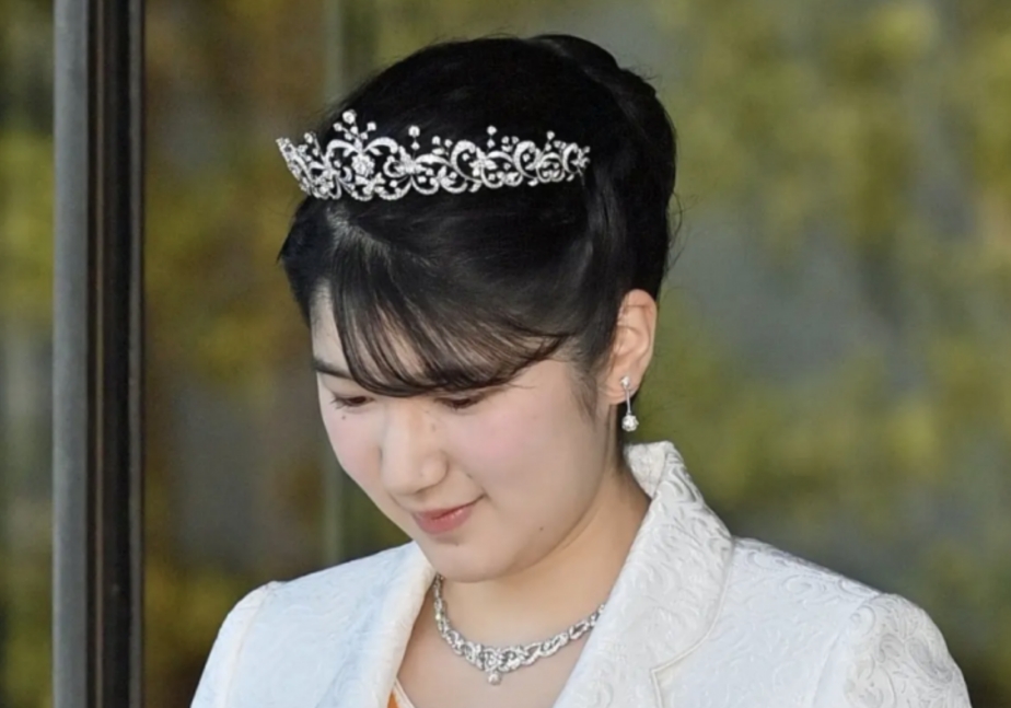 日本天皇独生女成为月薪7千打工人